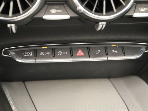 Used 2019 Audi TT 2.0T AWD/4WD image 24