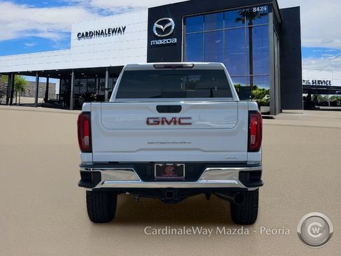 Used 2023 GMC Sierra 2500 SLT w/ SLT Premium Package AWD/4WD image 7