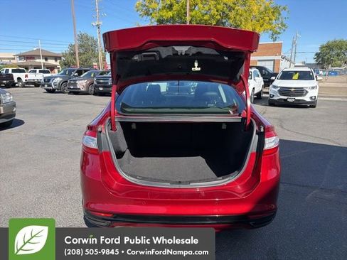 Used 2016 Ford Fusion Titanium FWD image 29
