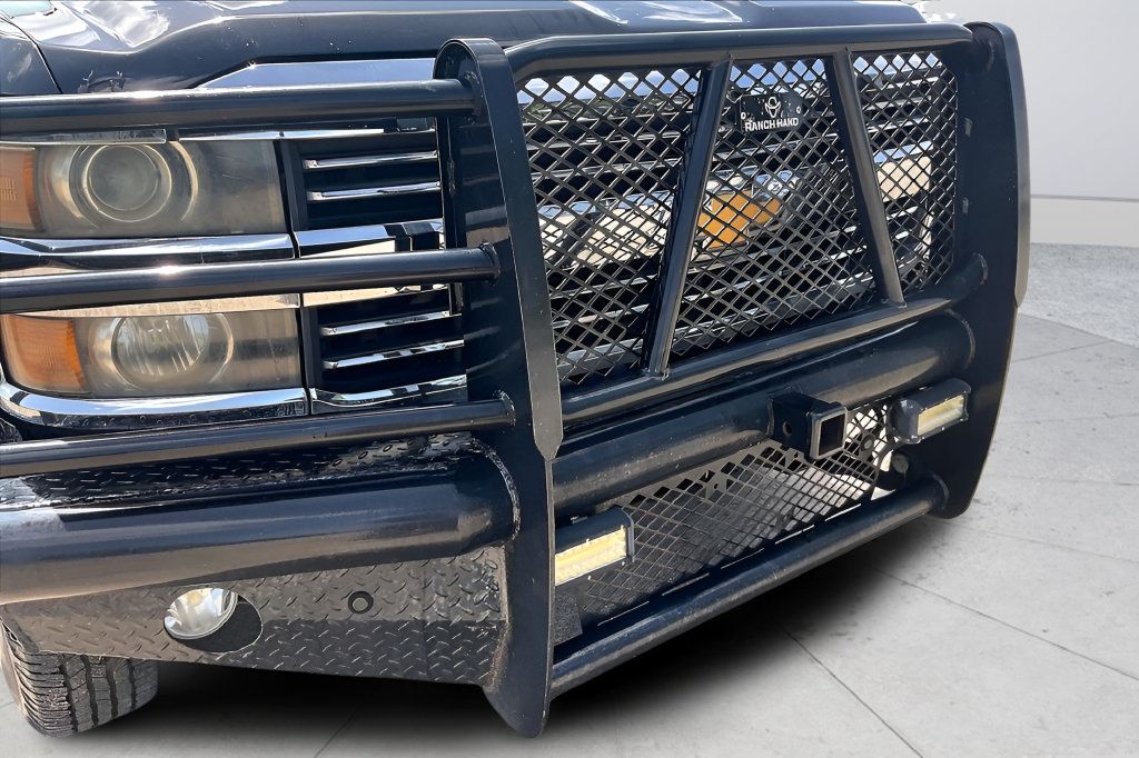 Used 2016 Chevrolet Silverado 3500 High Country w/ Duramax Plus Package AWD/4WD image 34