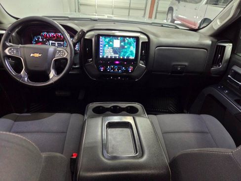 Used 2018 Chevrolet Silverado 1500 LT w/ Texas Edition RWD image 7