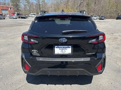 Certified 2025 Subaru Crosstrek 2.0i Premium AWD/4WD image 4