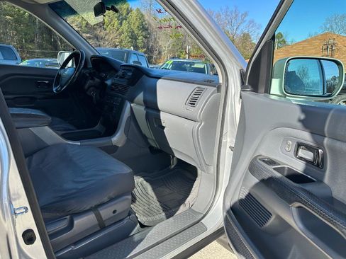 Used 2004 Honda Pilot EX image 21
