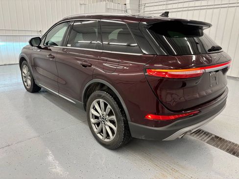 Used 2020 Lincoln Corsair FWD image 2