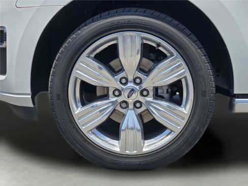 Certified 2023 Ford Expedition Max Platinum AWD/4WD image 10