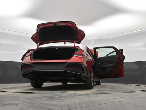 New 2026 Hyundai Elantra SE image 43