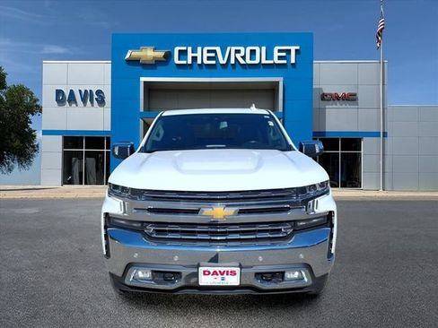 Used 2022 Chevrolet Silverado 1500 LTZ w/ LTZ Premium Package AWD/4WD image 8