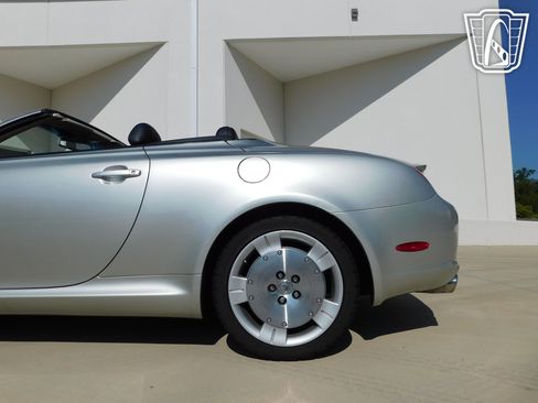 Used 2003 Lexus SC 430 Convertible RWD image 15