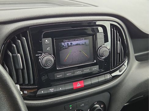 Used 2018 RAM ProMaster City Tradesman FWD image 16