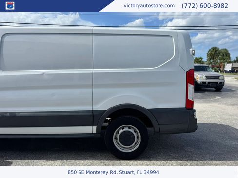 Used 2017 Ford Transit 150 130 Low Roof RWD image 5