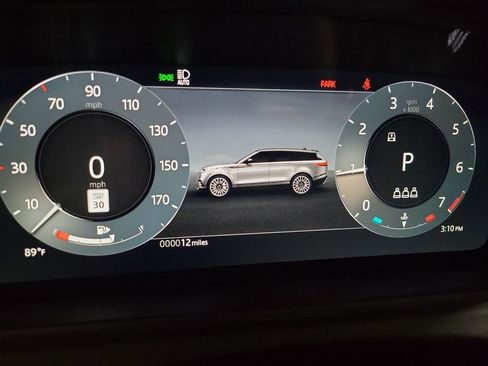 New 2026 Land Rover Range Rover Velar Dynamic SE image 17