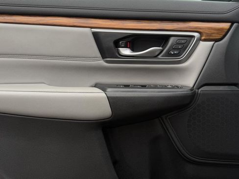 Used 2018 Honda CR-V EX-L image 11