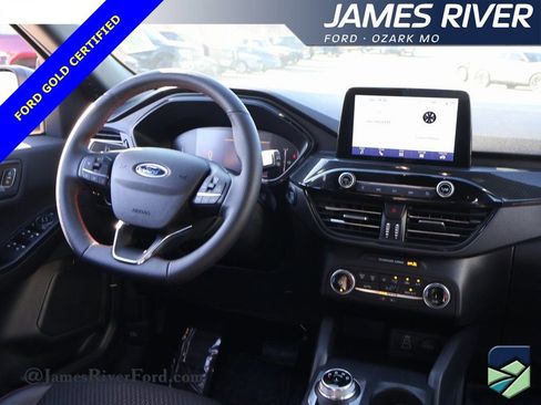 Certified 2025 Ford Escape ST-Line image 13