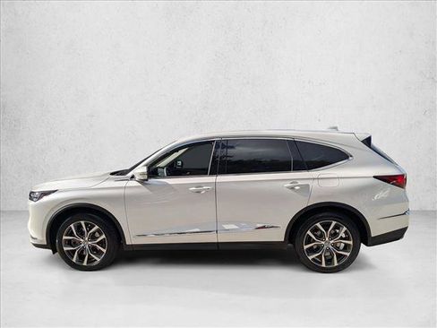 Used 2024 Acura MDX FWD w/ Technology Package image 9