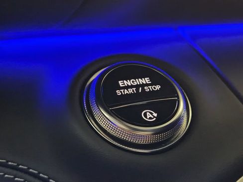 Used 2026 Mercedes-Benz SL 55 AMG 4MATIC image 19