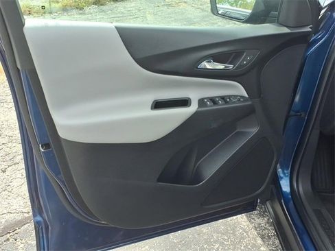 Used 2023 Chevrolet Equinox LS w/ LS Convenience Package image 51