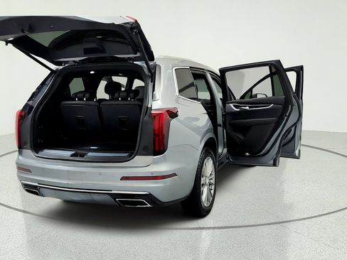 Certified 2023 Cadillac XT6 Premium Luxury w/ LPO, Floor Liner Package AWD/4WD image 12