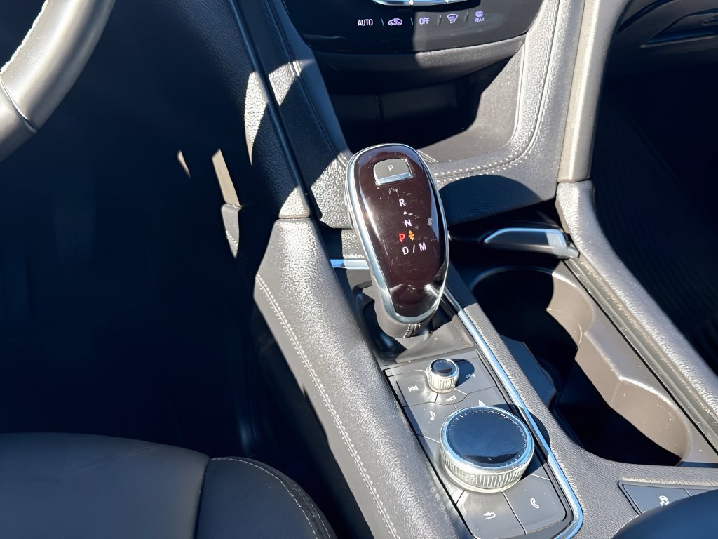 Used 2021 Cadillac XT5 Premium Luxury AWD/4WD image 16