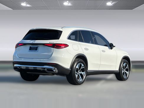 Certified 2025 Mercedes-Benz GLC 350e 4MATIC image 8