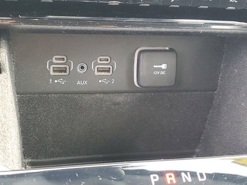 Used 2022 Jeep Grand Cherokee Limited AWD/4WD image 23