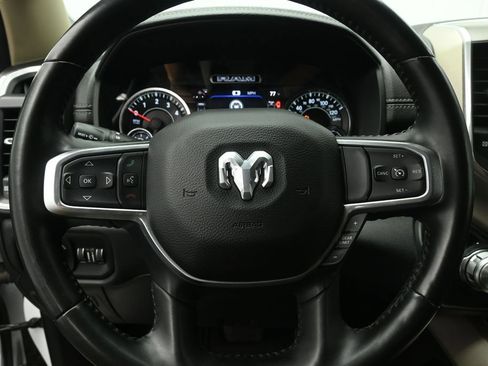 Used 2021 RAM 1500 Laramie RWD image 11