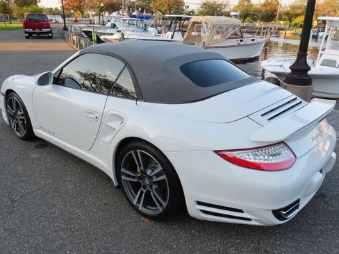 Used 2012 Porsche 911 Turbo S Cabriolet AWD/4WD image 11