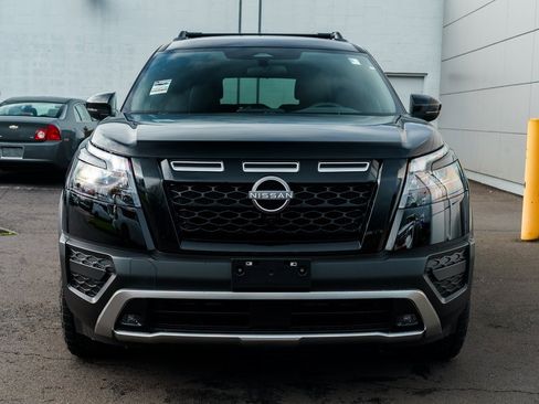 New 2025 Nissan Pathfinder Rock Creek image 2
