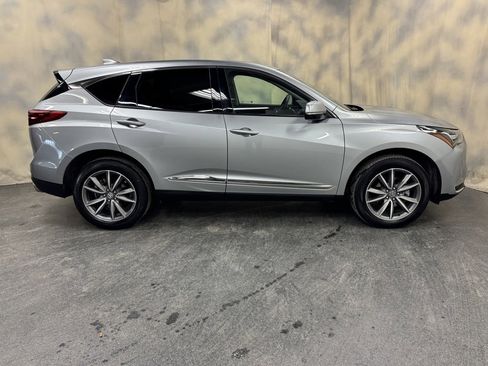 Used 2023 Acura RDX Technology Package SH-AWD image 9
