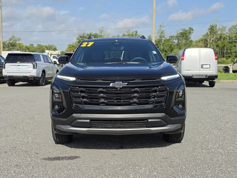 New 2027 Chevrolet Equinox LT w/ Convenience Package II FWD image 12