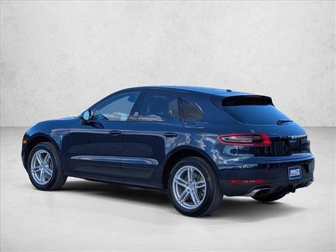Used 2017 Porsche Macan image 3