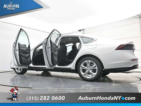 New 2026 Honda Accord LX image 38