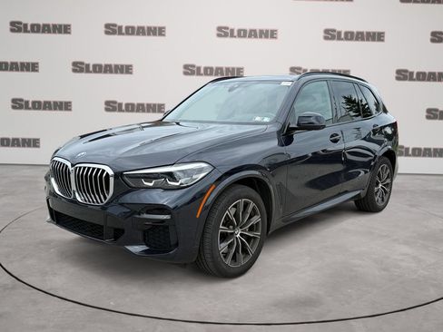 Used 2022 BMW X5 xDrive40i w/ M Sport Package AWD/4WD image 1