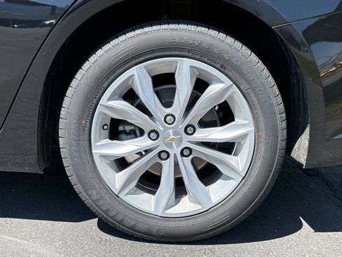 Used 2024 Chevrolet Malibu LT FWD image 6
