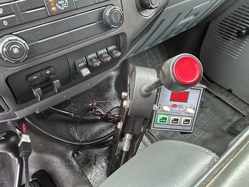 Used 2013 Ford F450 XL w/ Snow Plow Prep Pkg image 41