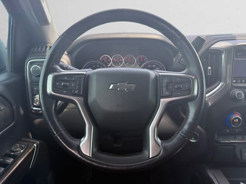 Used 2020 Chevrolet Silverado 1500 RST w/ Texas Edition RWD image 12