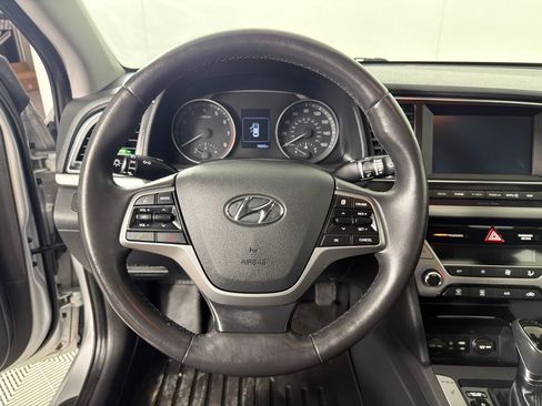 Used 2017 Hyundai Elantra Value Edition w/ Cargo Package FWD image 14