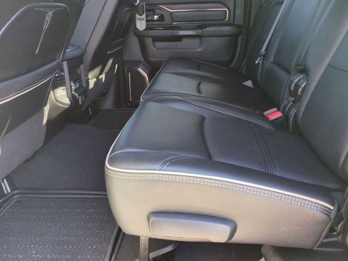 Used 2024 RAM 2500 Limited image 26