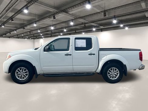 Used 2017 Nissan Frontier SV w/ SV Value Truck Package image 13