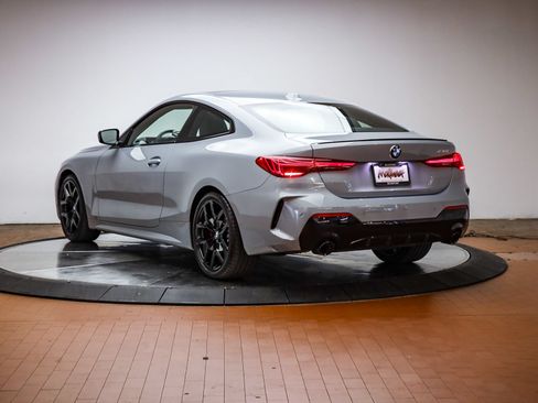 Used 2026 BMW 430i Coupe w/ M Sport Package RWD image 2