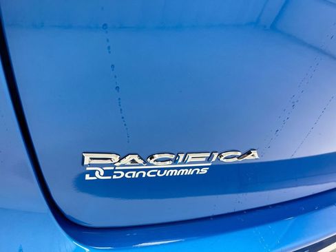 New 2026 Chrysler Pacifica Select image 26