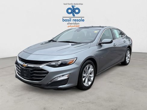 Used 2024 Chevrolet Malibu LT FWD image 2