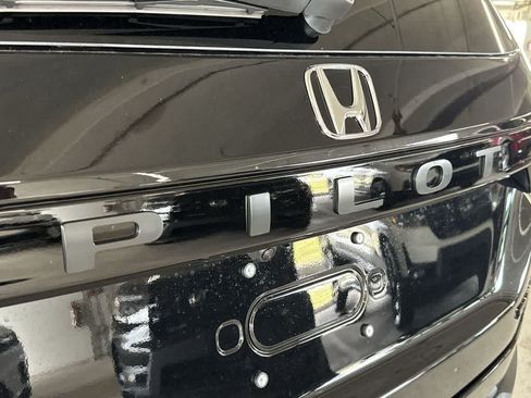 New 2026 Honda Pilot Sport image 11