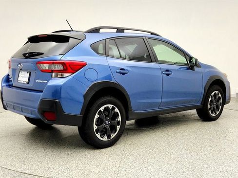 Used 2023 Subaru Crosstrek 2.0i AWD/4WD image 5