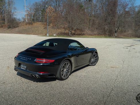 Used 2017 Porsche 911 Carrera S image 12