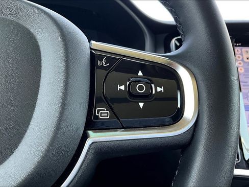 Certified 2024 Volvo V60 B5 Cross Country Plus image 27