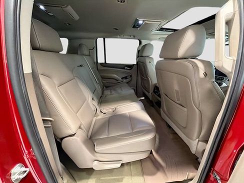 Used 2015 GMC Yukon XL SLT w/ Open Road Package AWD/4WD image 26