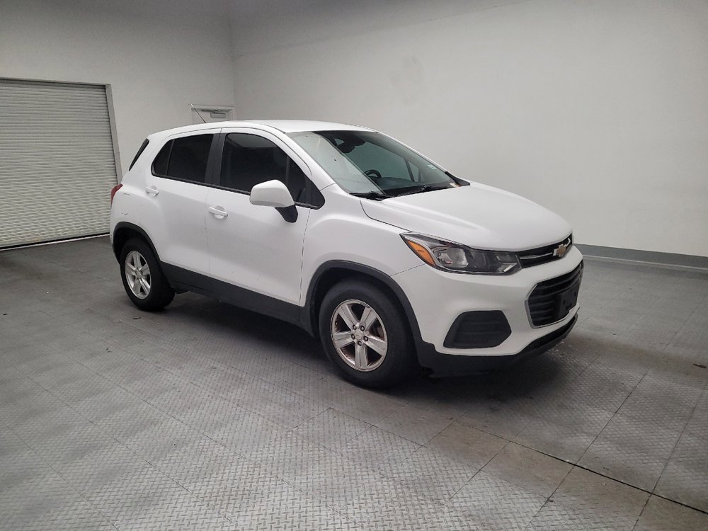 Used 2021 Chevrolet Trax LS w/ Tint and Cruise Package FWD image 11