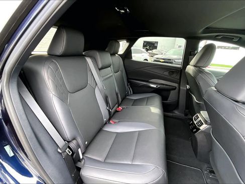 Used 2025 Lexus RX 350 image 21