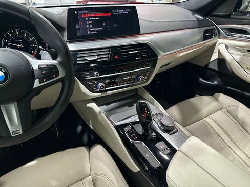 Used 2018 BMW 540i RWD image 4