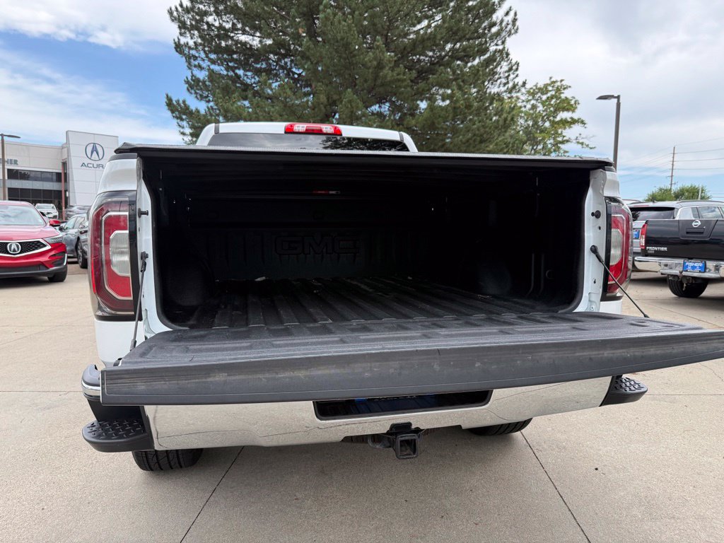 Used 2018 GMC Sierra 1500 SLT w/ SLT Premium Package AWD/4WD image 18